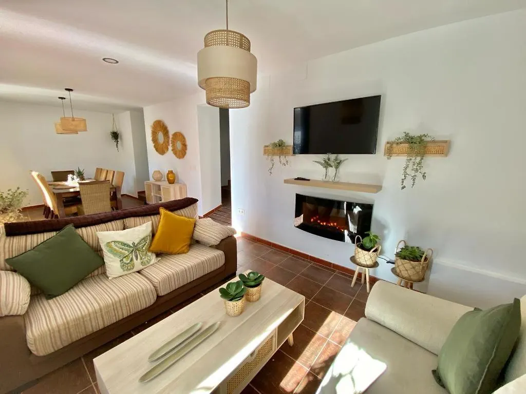 Balcon De La Plaza Villa Moclin 0*,  Spain